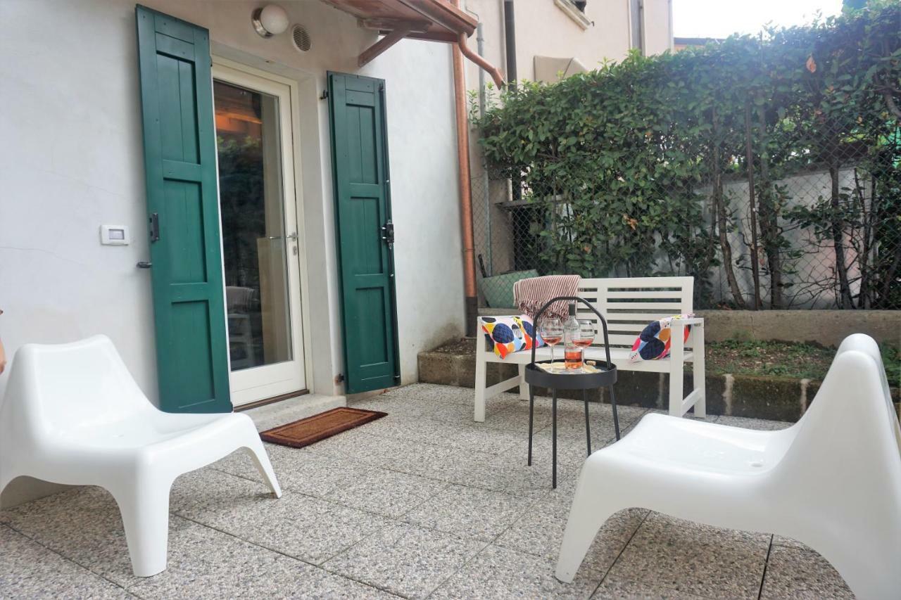 モンツァンバーノLa Casa Di Edoneアパートメント エクステリア 写真
